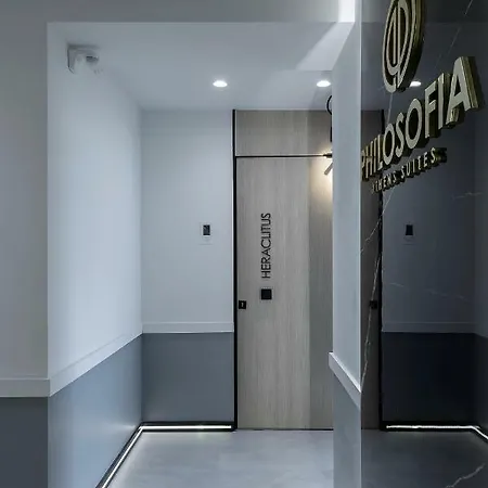Philosofia Apartment