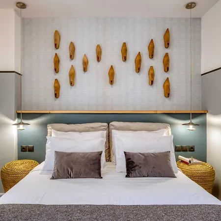The Pinnacle 5* Ateny