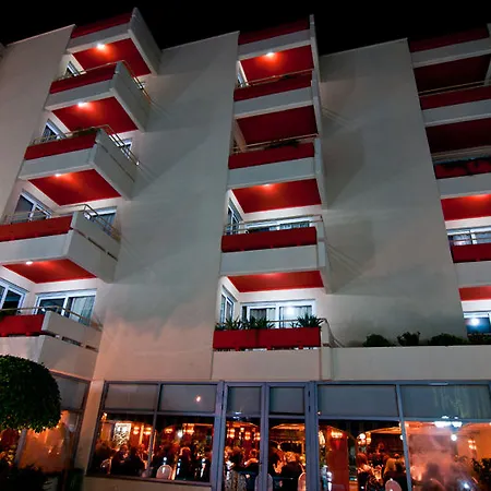 Oasis 4*