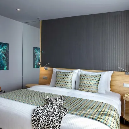 Wyndham Grand Hotel 5*