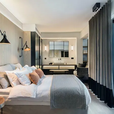 Niki Hotel 3*