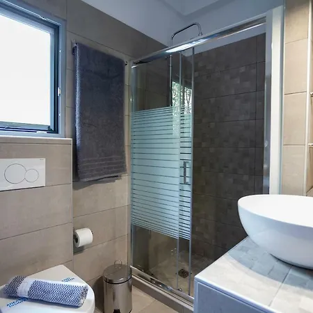 Landscape Luxury Flat Psyrri Square *