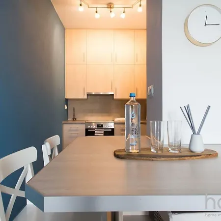 58sqm Renovated Homm In Agkilis Street Apartment Athens