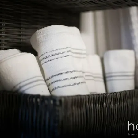 58sqm Renovated Homm In Agkilis Street Apartment
