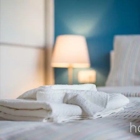 58sqm Renovated Homm In Agkilis Street Apartment Athens