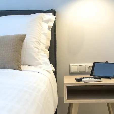 Hotel Acropolis 2*