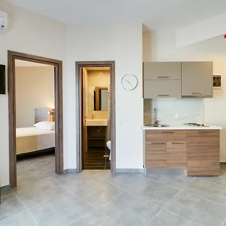 Comfort 4* אתונה