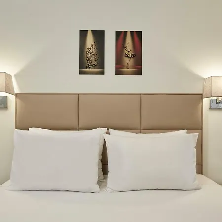 Cozy And Bright 2bd In Kolonaki * Athens