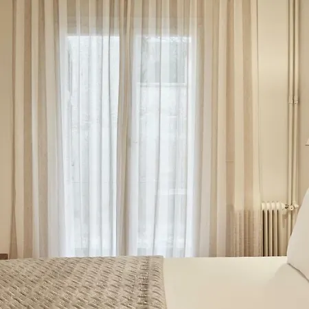 Apartment Cozy And Bright 2bd In Kolonaki Athens