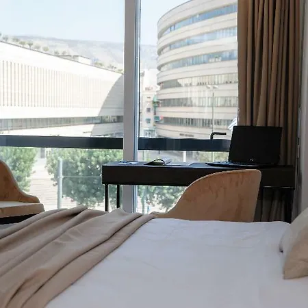 Hotel B4b 365 4*