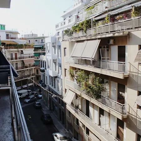 Hostel Thanasis Place *