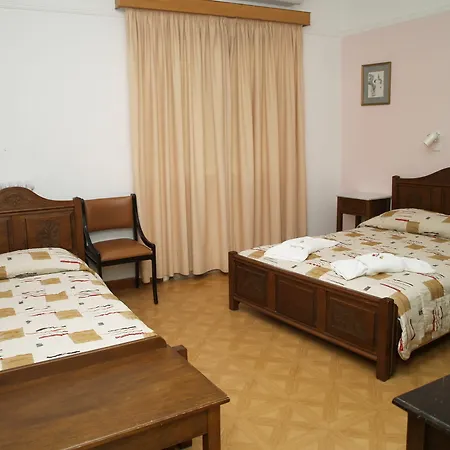 Hotel Acropolis House 2*