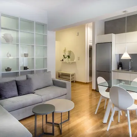 Acropolis Museum - Modern Living Ii *