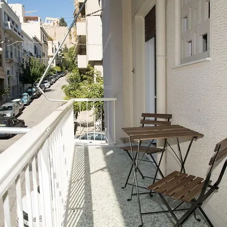 Apartment Modern Next To Acropolis Athina