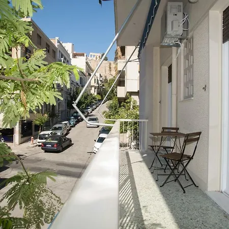 Modern Next To Acropolis Athina * Athens