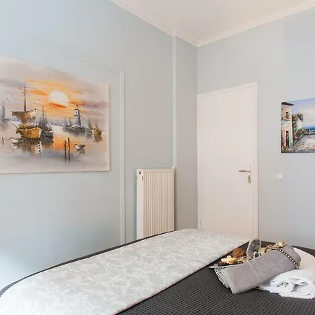 Private Safe With Shared Kitchen & Bath *