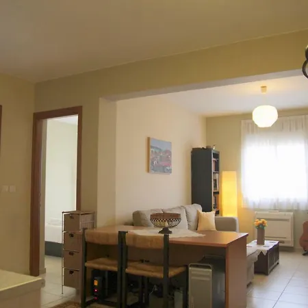 Sunny In The Heart Of Preview Listing Apartment Athens