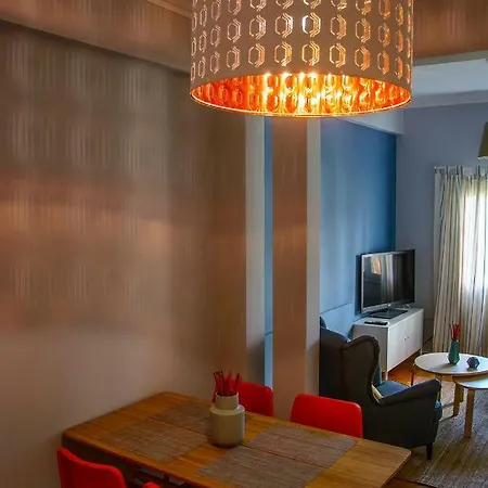 Fully Renovated And Relaxing Athens