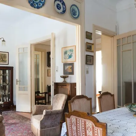 Plaka Vintage Apartment Athens