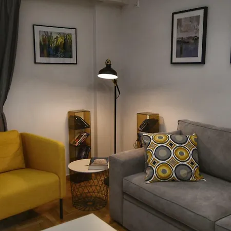 Koukaki Location 3rd Floor 2bdr Athens
