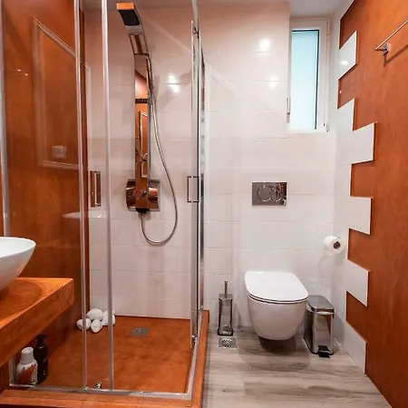 Acropolis Koukaki Newly Renovated 55sq.m Atene