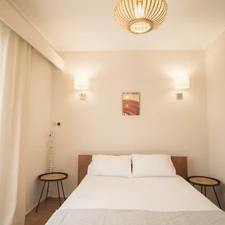 Seaside Apt *
