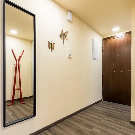 Exceptionally Located In Plaka For 6 Ppl *