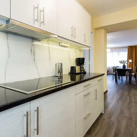 Exceptionally Located In Plaka For 6 Ppl
