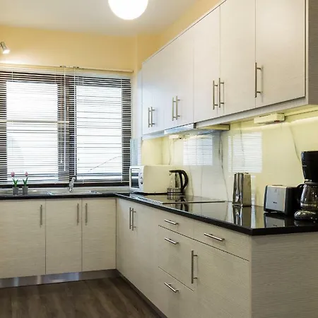 Apartment Exceptionally Located In Plaka For 6 Ppl