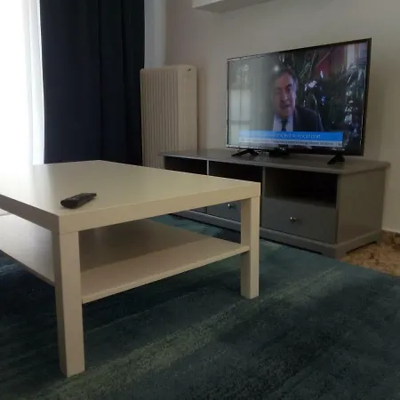 Modern Near The Sea And Acropolis Apartment