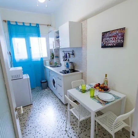 Vip Greece Petros Appartamento *