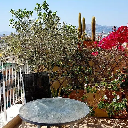 Beautiful On The 7th Floor Διαμέρισμα