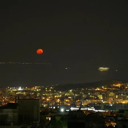 Apartment Penthouse With Sea View Athens