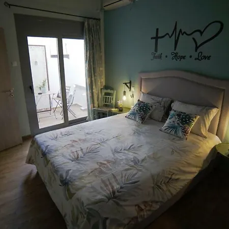 D16-cosy Downtown Apartment Athens