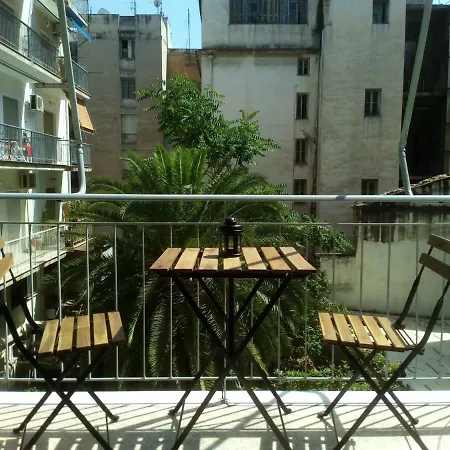 Downtown Boho 1 Min From Metro Apartment