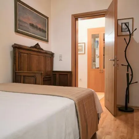 Holiday home Unique Acropolis Griffin House Athens