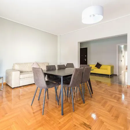 Victoria Black Pearl Apartment *