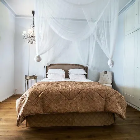 Hidden Gem, 2 Bedroom Near City Center Apartment Athens