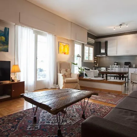 Apartment 2 Bedroom Artist's - So