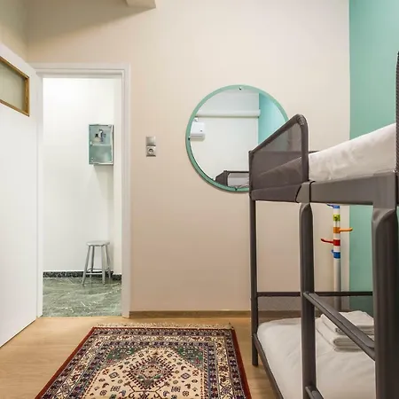 3 Bedrooms Under Acropolis Apartment