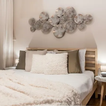 Acropolis, Urban Lifestyle Apartment
