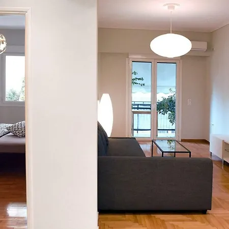 Kleopatra In Acropolis Apartman