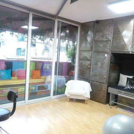 Centre Diamond Apartment *