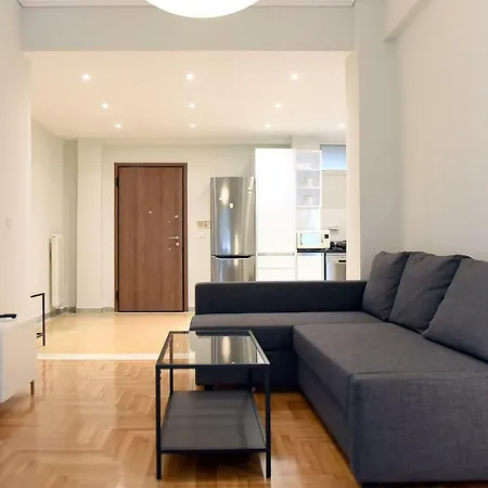 Kleopatra In Acropolis Apartman