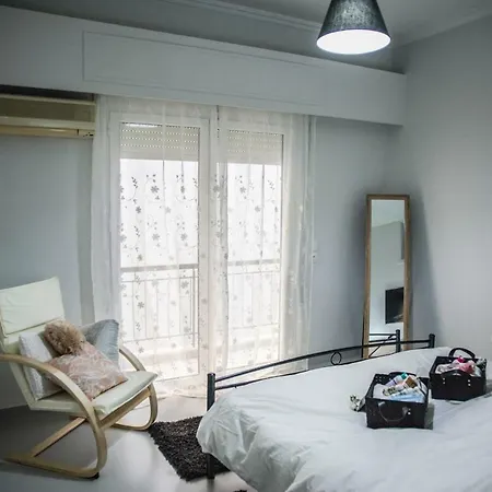 Daire Luxury Near Acropolis! In The Heart Of Athens!