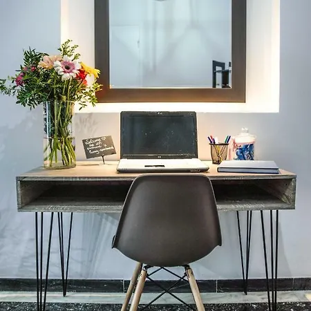 Luxury Near Acropolis! In The Heart Of Athens! Daire *