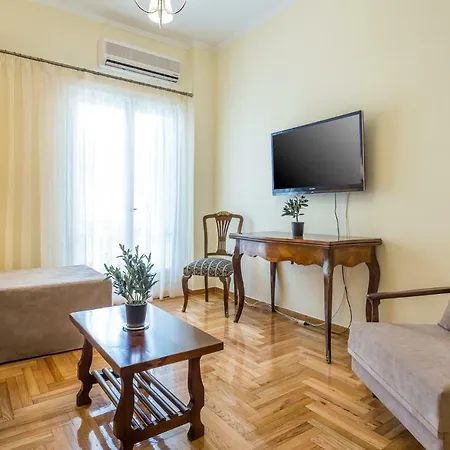 Apartment Chic Flat In Kolonaki Next To American Embassy Athens