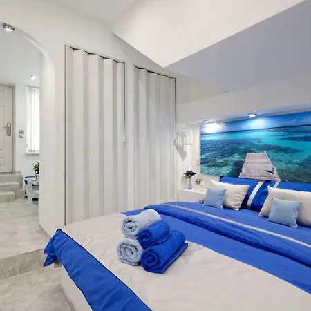 Apartment Santorini Style In Athens, Greece Athens