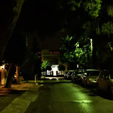 Zefyros Super Cool Next To Alimos Riviera Athens