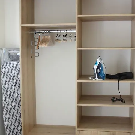 Elea Apartment *